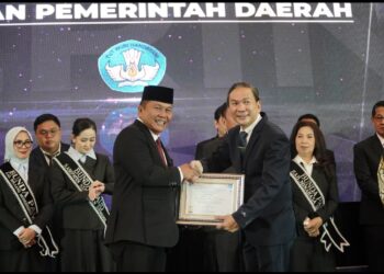 Akhir Tahun Gemilang, Bolsel Sabet 10 Penghargaan Anugerah Mapalus Pendidikan 2025